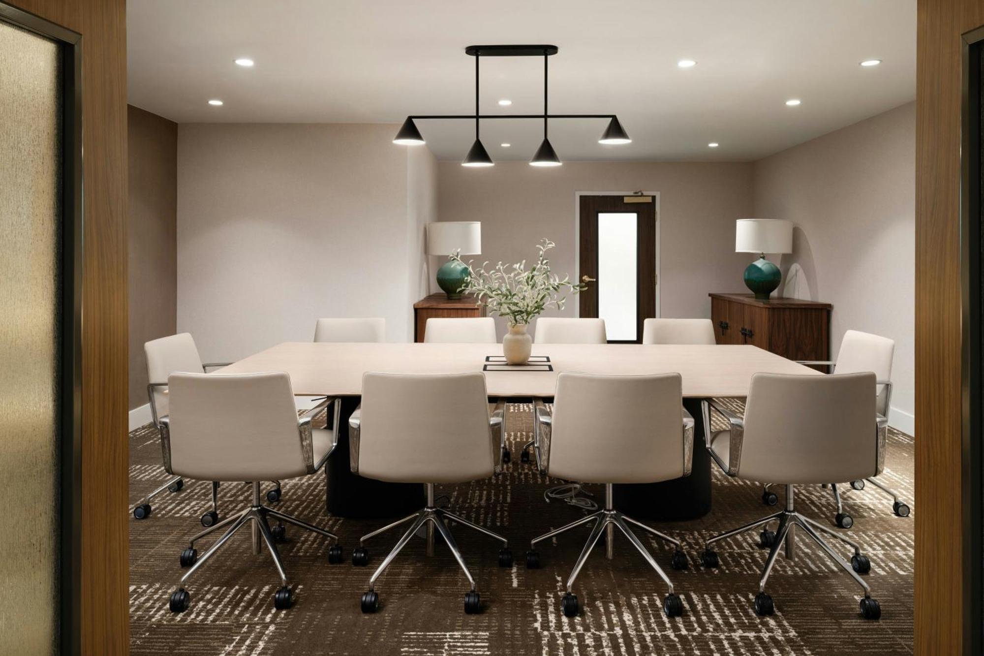 Courtyard By Marriott Los Angeles Pasadena Old Town Екстериор снимка